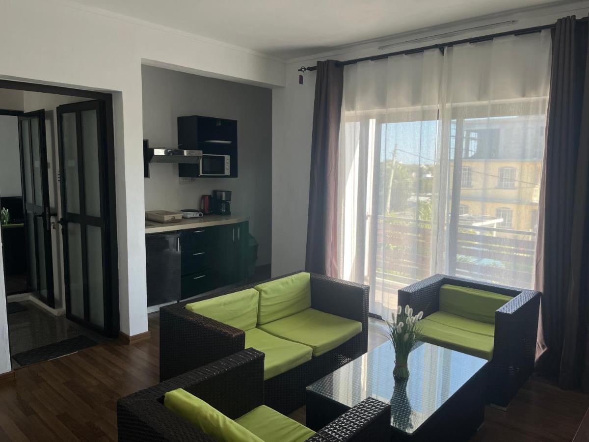 Le Binome Aparthotel *